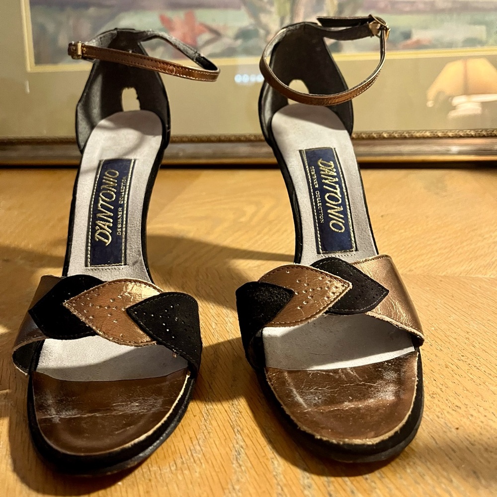 D’Antonio Vintage, Sexy, Black and Gold Heels from his Designer Collection